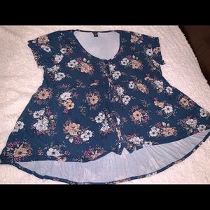 Torrid blue floral top
